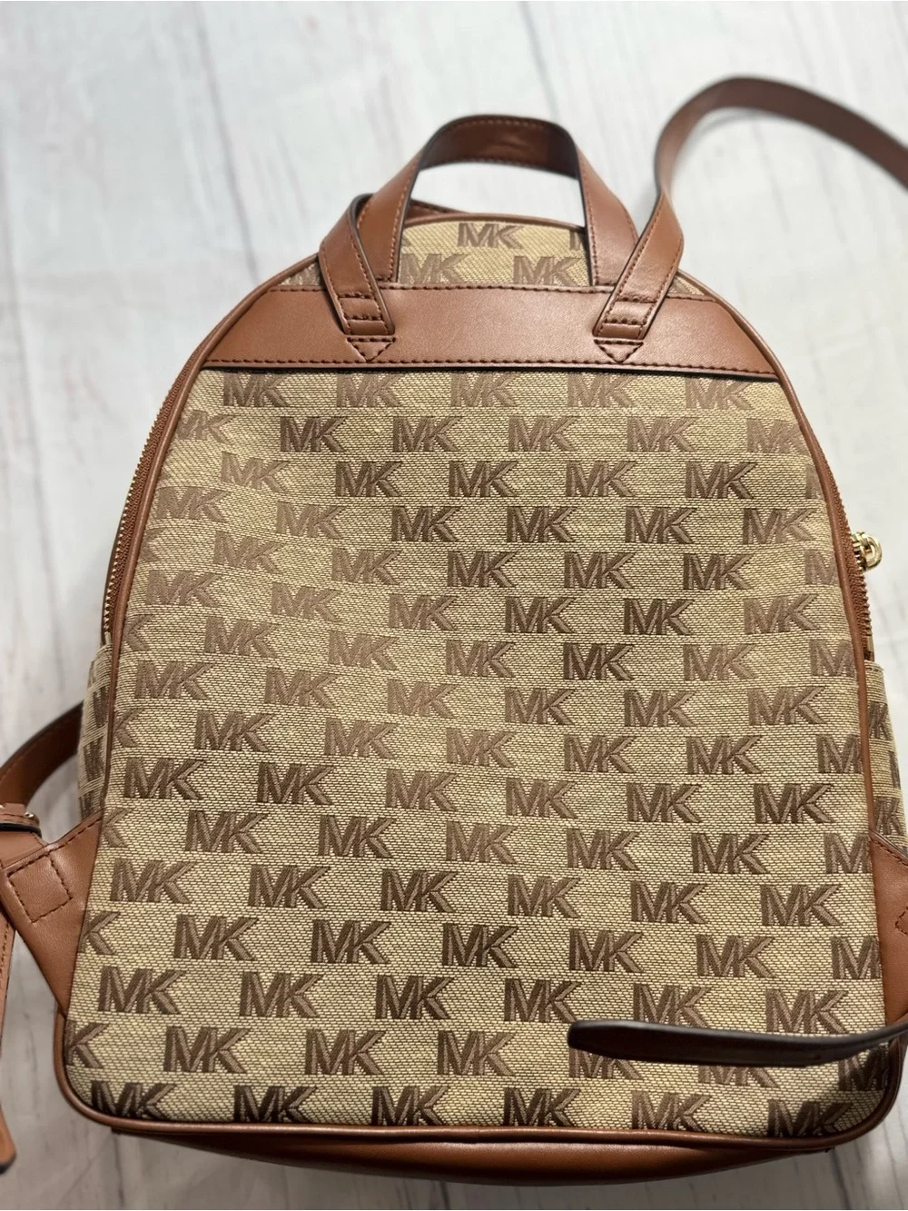 Michael Kors closet zip work